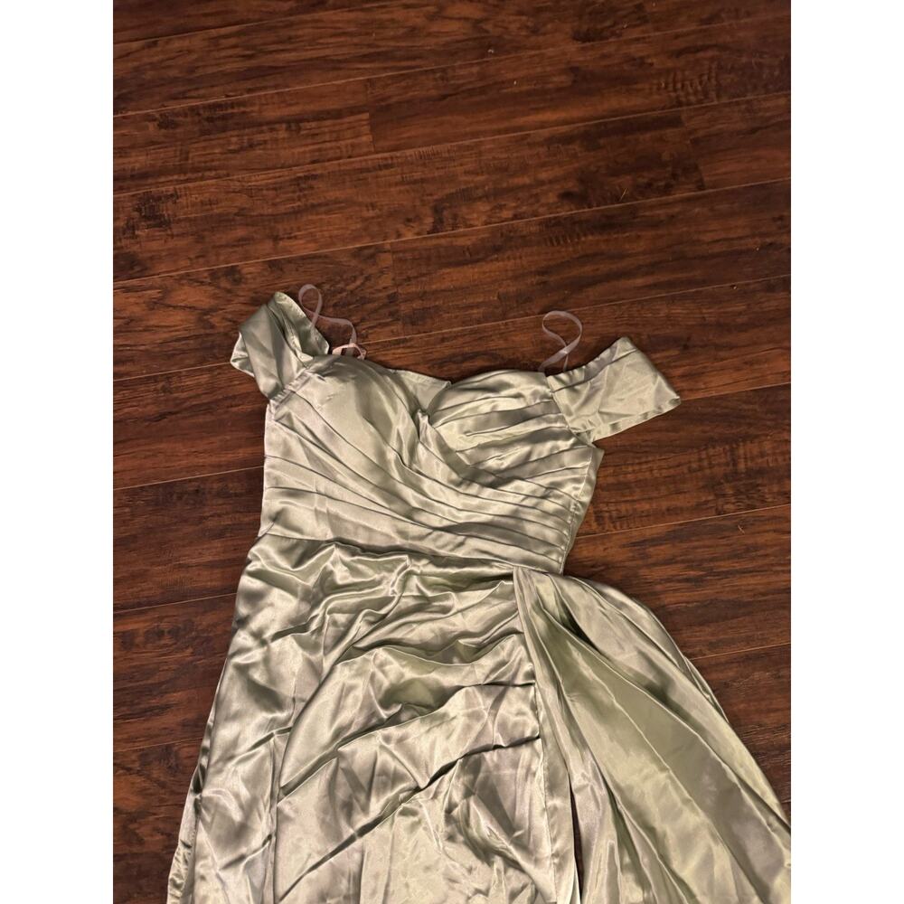 LAVETIR Bridesmaid Dress Sage Stretch Satin - Size 2 - Picture 4 of 11